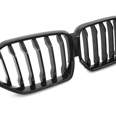 Grill BMW X6 G06 2019–2023 Glossy Black z miejscem na kamerę