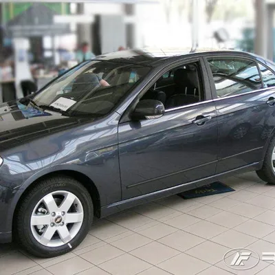 Chevrolet Epica listwy boczne