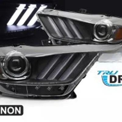 Reflektory lampy przedne xenon Ford Mustang 2014-2017 ksenonowe