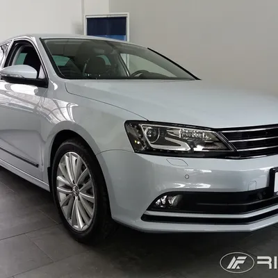 Vw Jetta 2014- listwy boczne