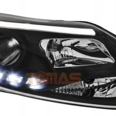 Lampy przednie reflektory Ford Focus MK3 LED Tube