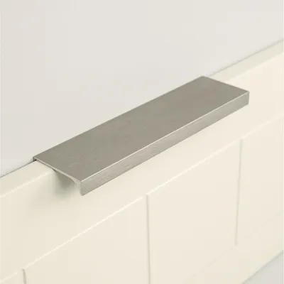 Uchwyt krawędziowy FE6 128/148 mm inox