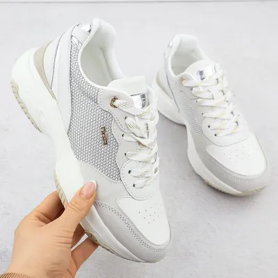 Skórzane sneakersy damskie białe eVento 8238