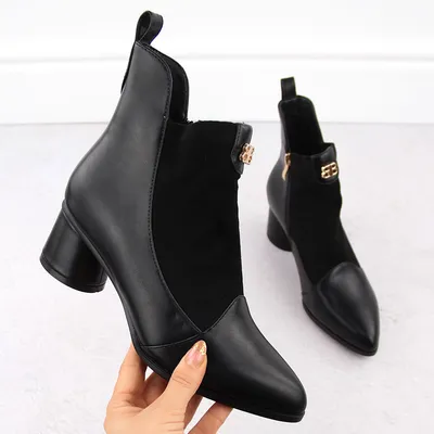 Botki damskie na obcasie czarne D&A S.Barski Premium Collection MR870-96