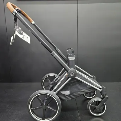 [OUTLET] Cybex Priam 4.0 Rama w Zestawie Ze Stelażem Siedziska Chrome + Brąz