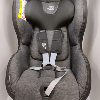 [OUTLET] Britax Romer Max-Way Plus Fotelik Samochodowy 9-25kg Graphite Marble