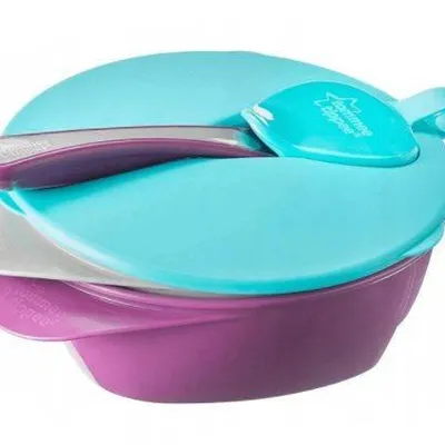 TOMMEE TIPPEE Miseczka z pokrywką i łyżeczką