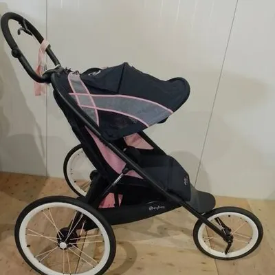 [OUTLET] Cybex Avi Wózek Spacerowy Do Biegania Cybex Sports Powder Pink by Anna Lewandowska