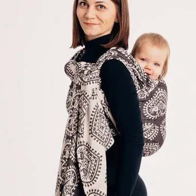 LennyLamb Żakardowa Chusta Do Noszenia Dzieci 74%Bawełna 26% Jedwab FOLKOWE SERCA NOSTALGIA rozm M