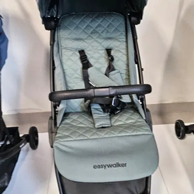 [OUTLET] Easywalker Jackey Kompaktowy Wózek Spacerowy z Torbą Transportową Forest Green