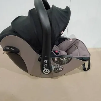 [OUTLET] Kiddy Evoluna I-Size Fotelik Samochodowy 0-13kg Zebra