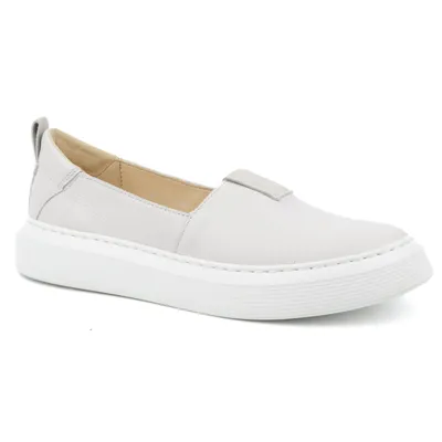 Buty damskie skórzane wsuwane czółenka 0711W białe