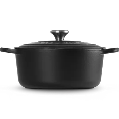 Le Creuset - Okrągła brytfanna z czarną emalią żeliwo 26 cm czarny mat