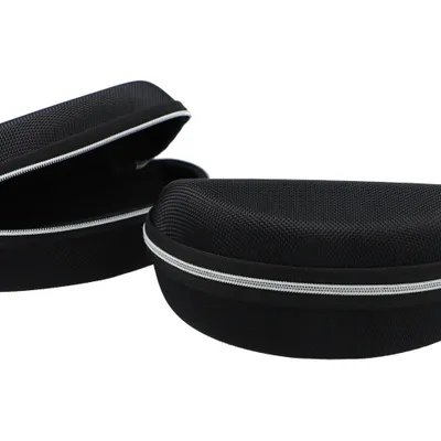 Etui twarde na okulary PolarZone® duże czarne z srebrnym zamkiem