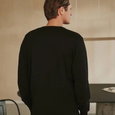 Czarny sweter męski V-neck bawełna