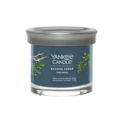 Yankee Candle Signature Tumbler mała świeca zapachowa Bayside Cedar 122 g