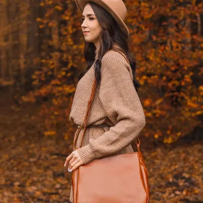 Skórzana listonoszka damska DAN-A T392 camel