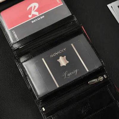 Portfel czarny RFID Ronaldo skórzany N104L-VT BLACK-RED