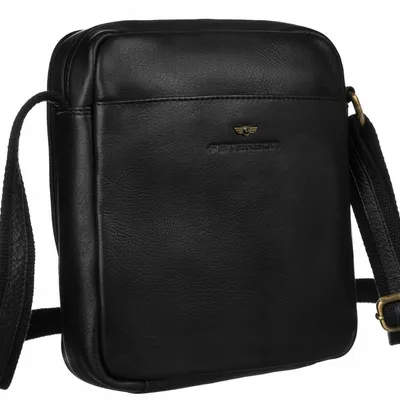 Elegancka listonoszka Peterson PTN 8021-NDM czarna