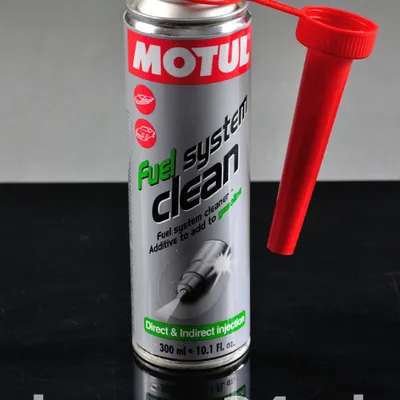 MOTUL FUEL SYSTEM CLEAN AUTO 300ML