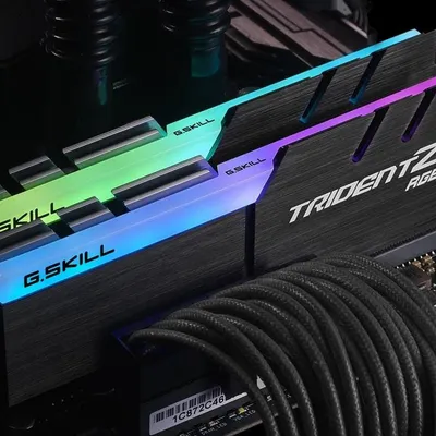 Zestaw pamięci G.SKILL TRIDENTZ F4-3200C16D-32GTZR (DDR4 DIMM; 2 x 16 GB; 3200 MHz; CL16)