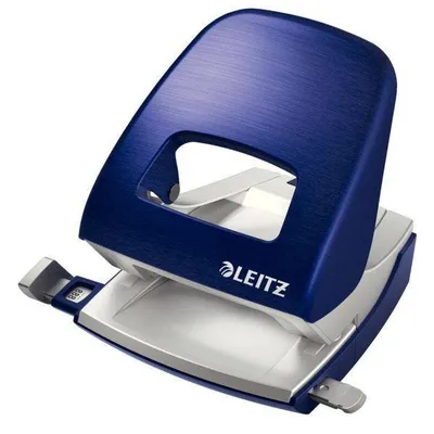 Dziurkacz z ogranicznikiem LEITZ style 5006 50060069 niebieski 30 kart