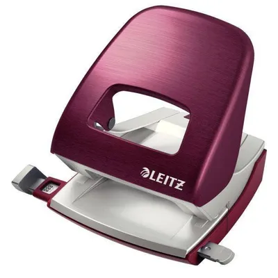 Dziurkacz z ogranicznikiem LEITZ style 5006 50060028 czewień rubinowa 30 kart