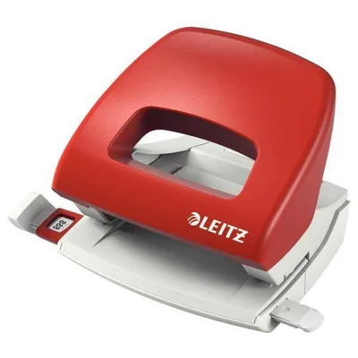 Dziurkacz LEITZ nexxt 5038 50380025 czerwony 16 kart