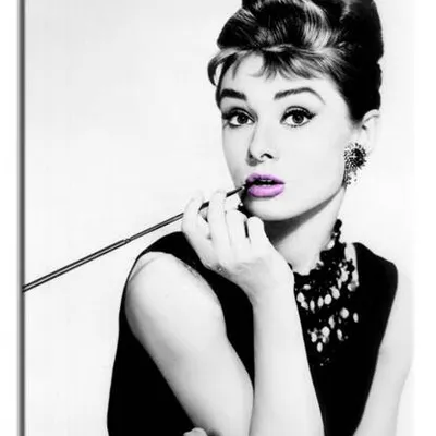 Audrey hepburn - z cygaretką - 90x60 cm - g17680