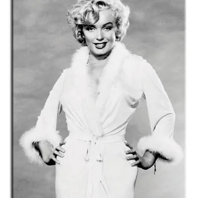 Marilyn monroe - dama w szlafroku - 60x90 cm - g17724