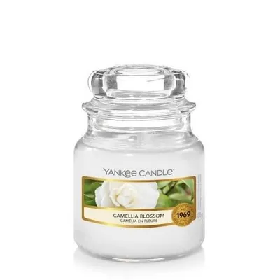 Yankee candle small jar camellia blossom 104g